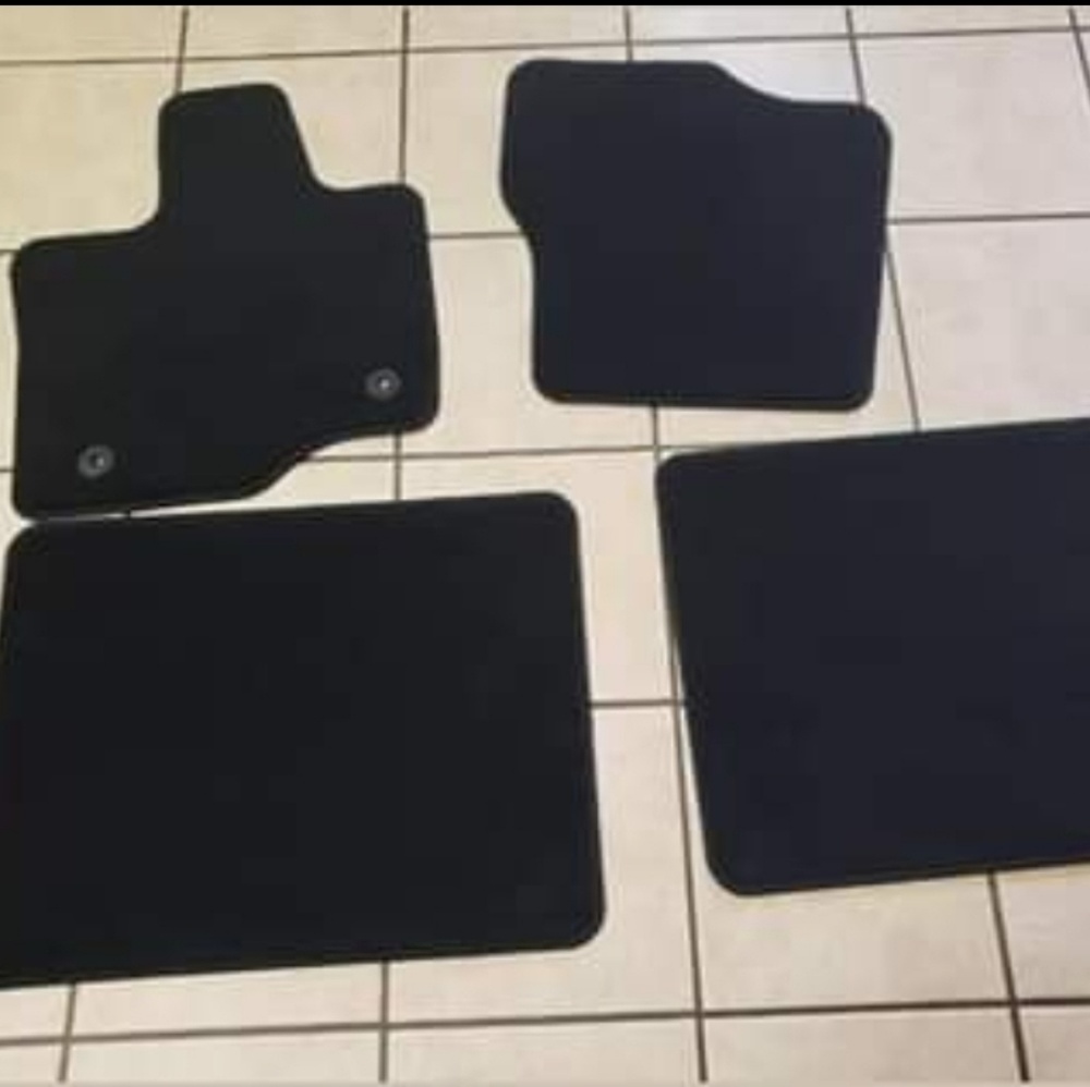 Truck Floor Mats